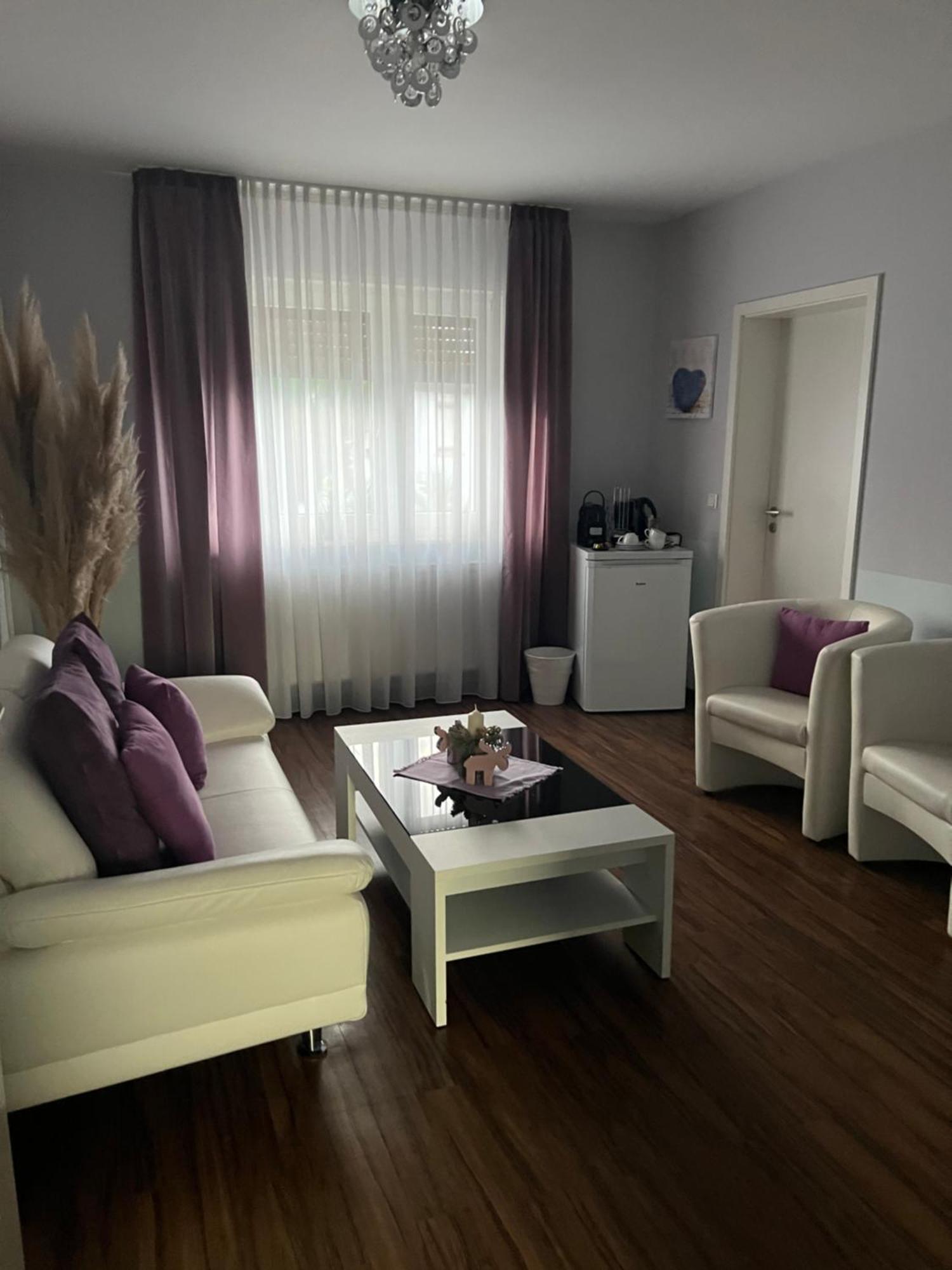 Gaestehaus Elisabeth Weisenheim am Sand Zewnętrze zdjęcie